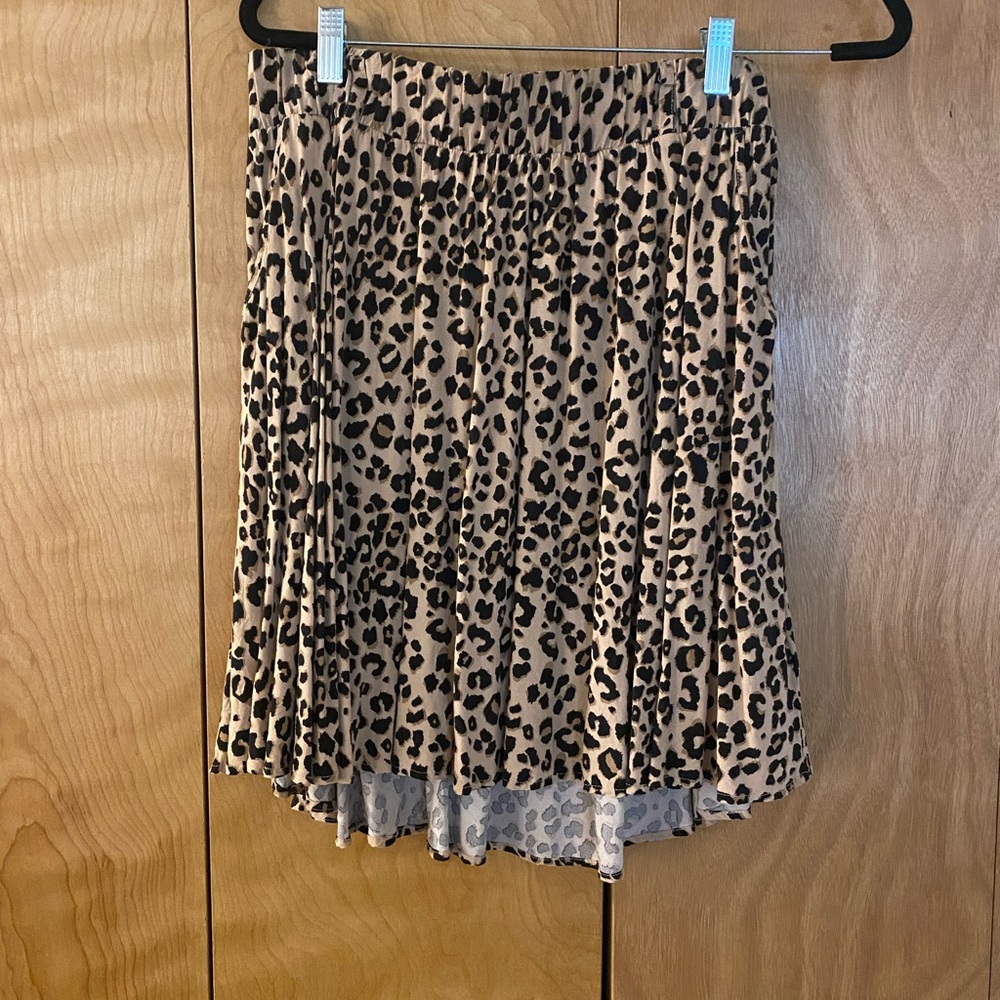 Torrid leopard print skirt with pockets